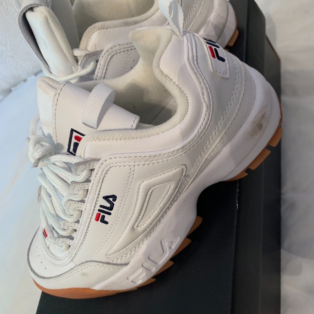 Barely Worn Fila Women's Disruptor II Sneaker!